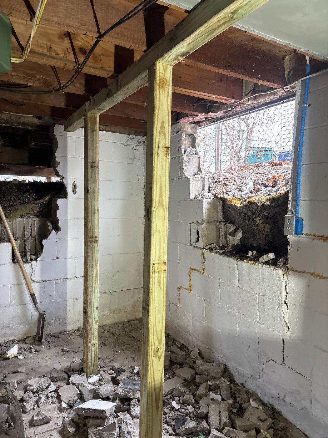 Foundation wall shoring